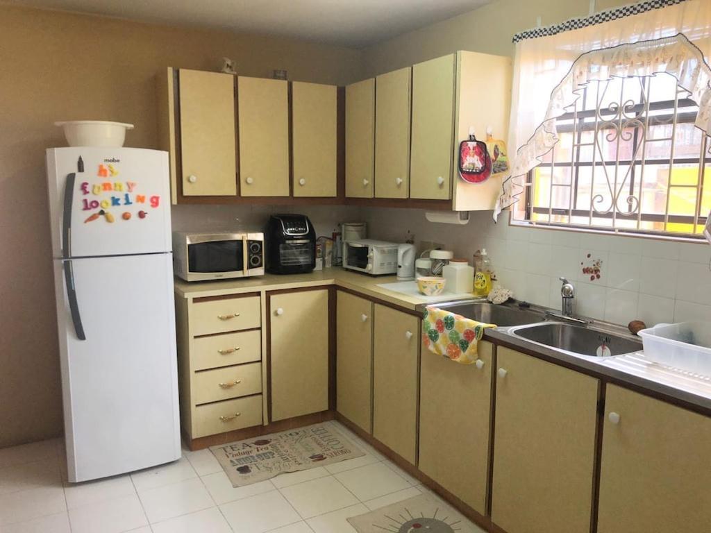 Donamae 2 Story Barbados House Villa Bridgetown Buitenkant foto